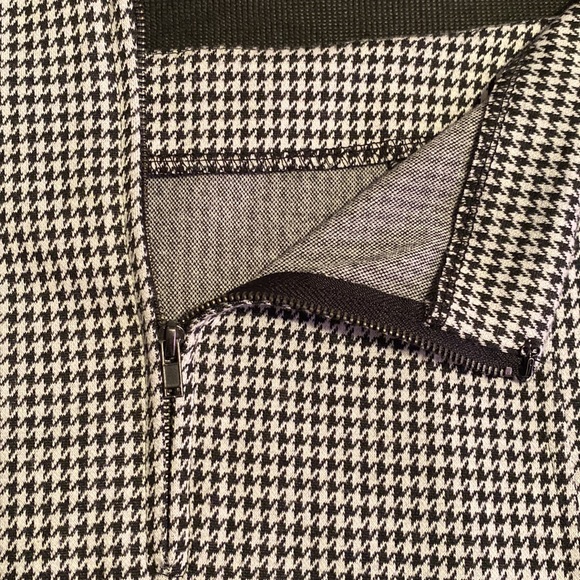 FREE in a bundle. Houndstooth mini skirt zip back JOLT perfect fall wardrobe - Picture 6 of 13